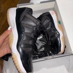 Jordan Kids Sneakers in Black and White